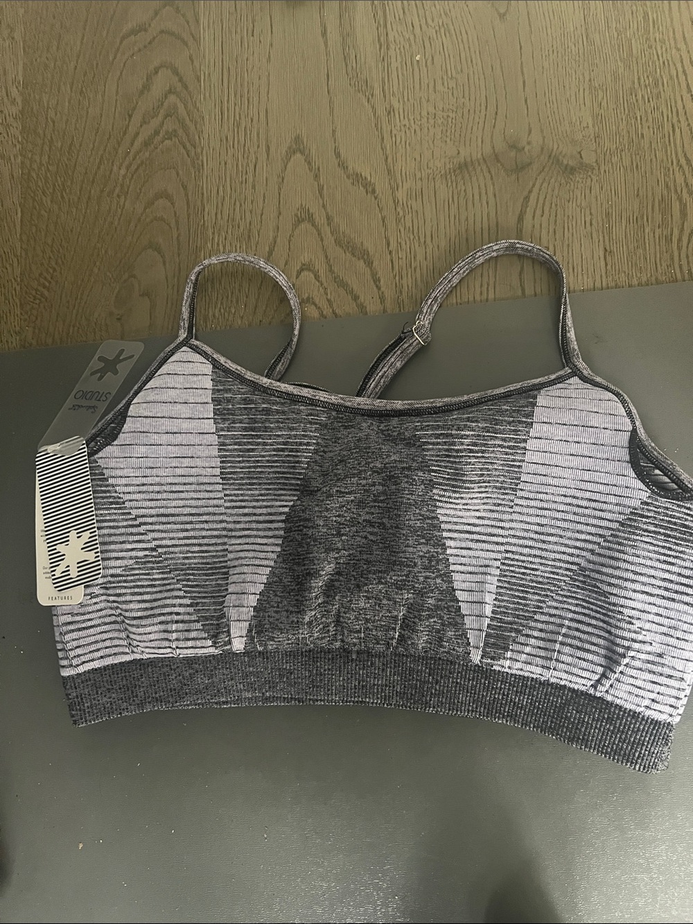 Splendid Studio Seamless Gray Athletic Sports Bra Large